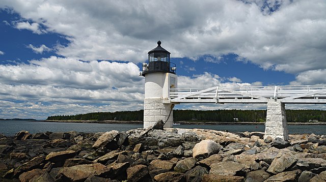 Maine hotels and vacation rentals